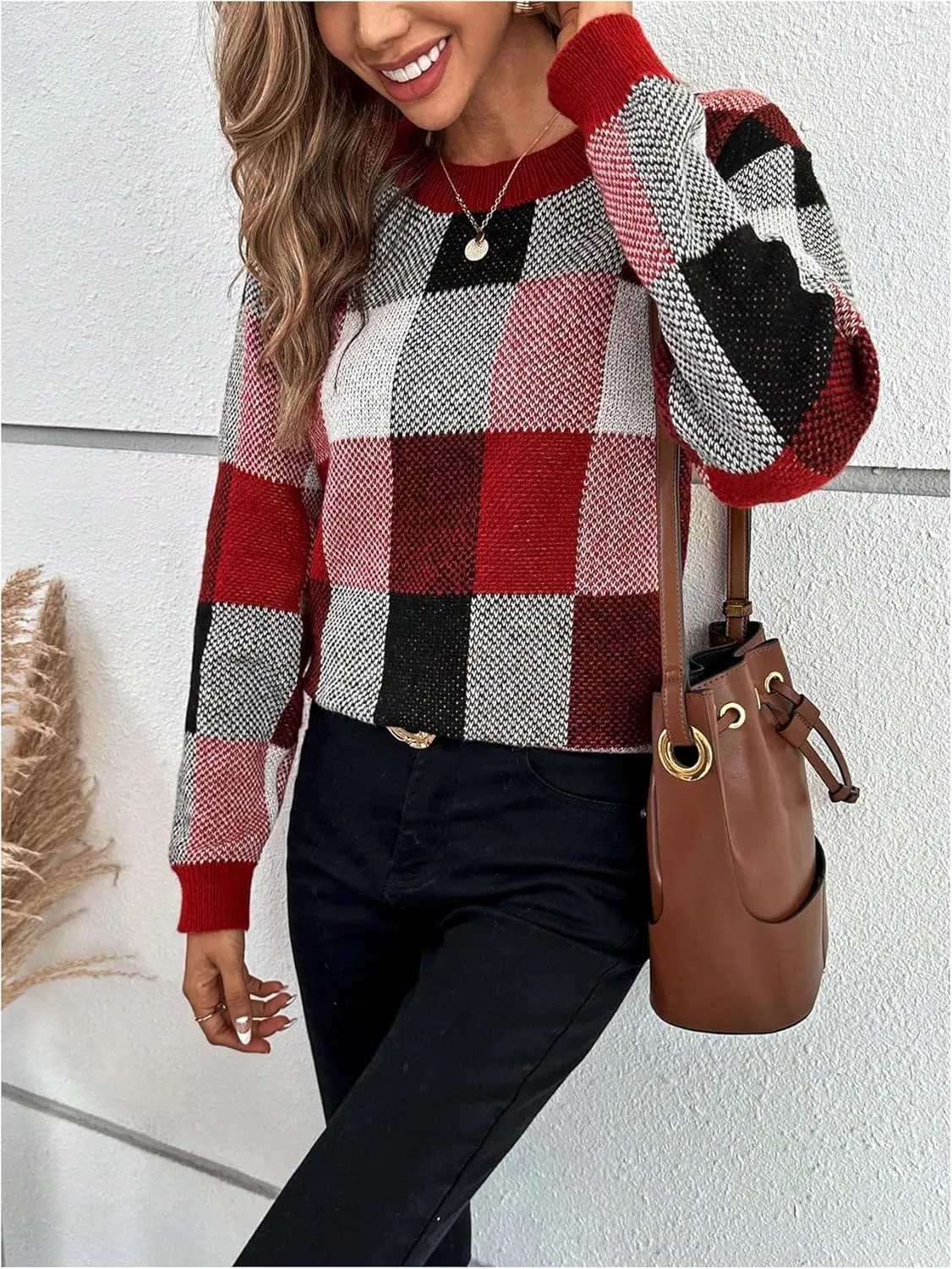 GORGLITTER Women's Argyle Checkered Sweater Plaid Long Sleeve Fall Knit Sweater Pullover Tops
