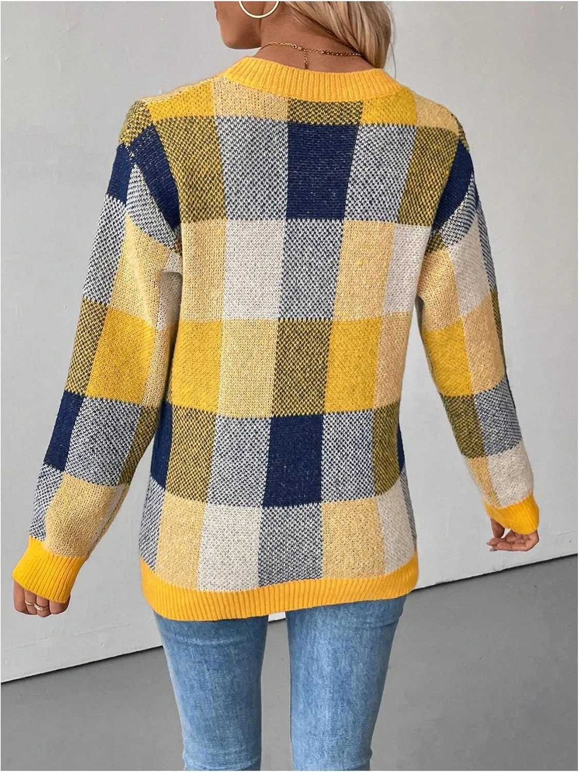 GORGLITTER Women's Argyle Checkered Sweater Plaid Long Sleeve Fall Knit Sweater Pullover Tops