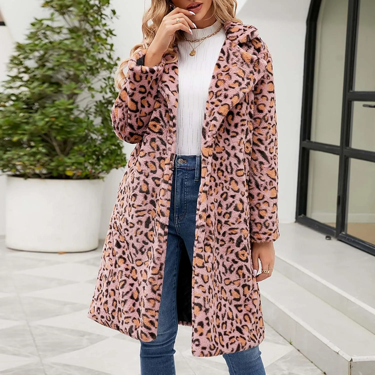 Lmdudan Womens 2024 Winter Faux Fur Coat Leopard Print Fleece Long Jacket Retro Lapel Warm Overcoat Plus Size Trench Coats