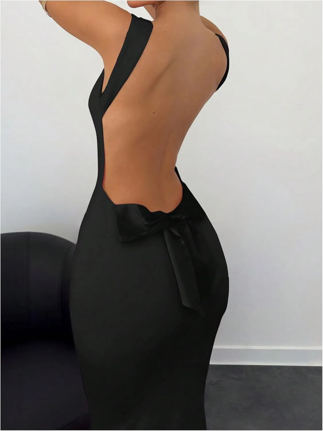 Milumia Women's Open Back Bowknot Bodycon Dress Sexy Cowl Neck Sleeveless Long Dresses
