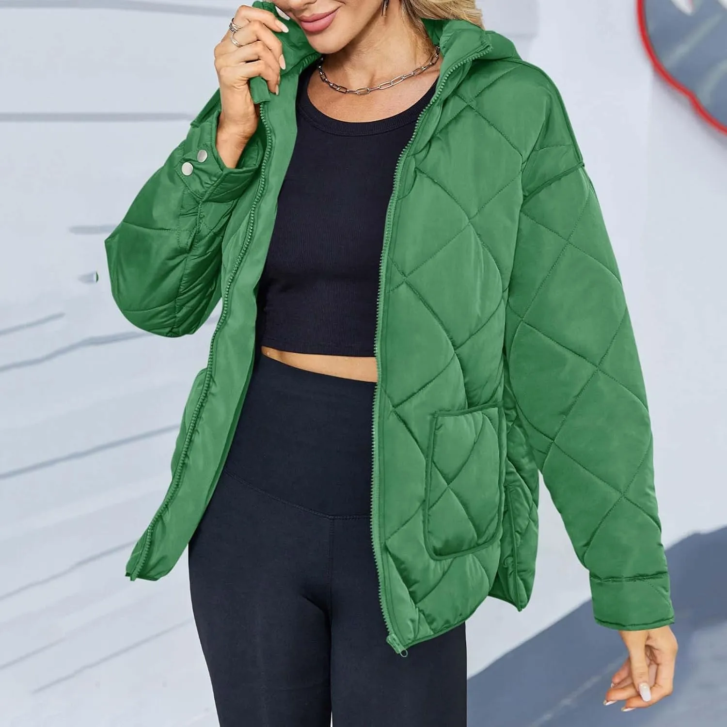 Quilted Puffer Jacket Women Zip up Padded Coat Lightweight Down Jacket Hooded Winter Coats Thermal Outwear