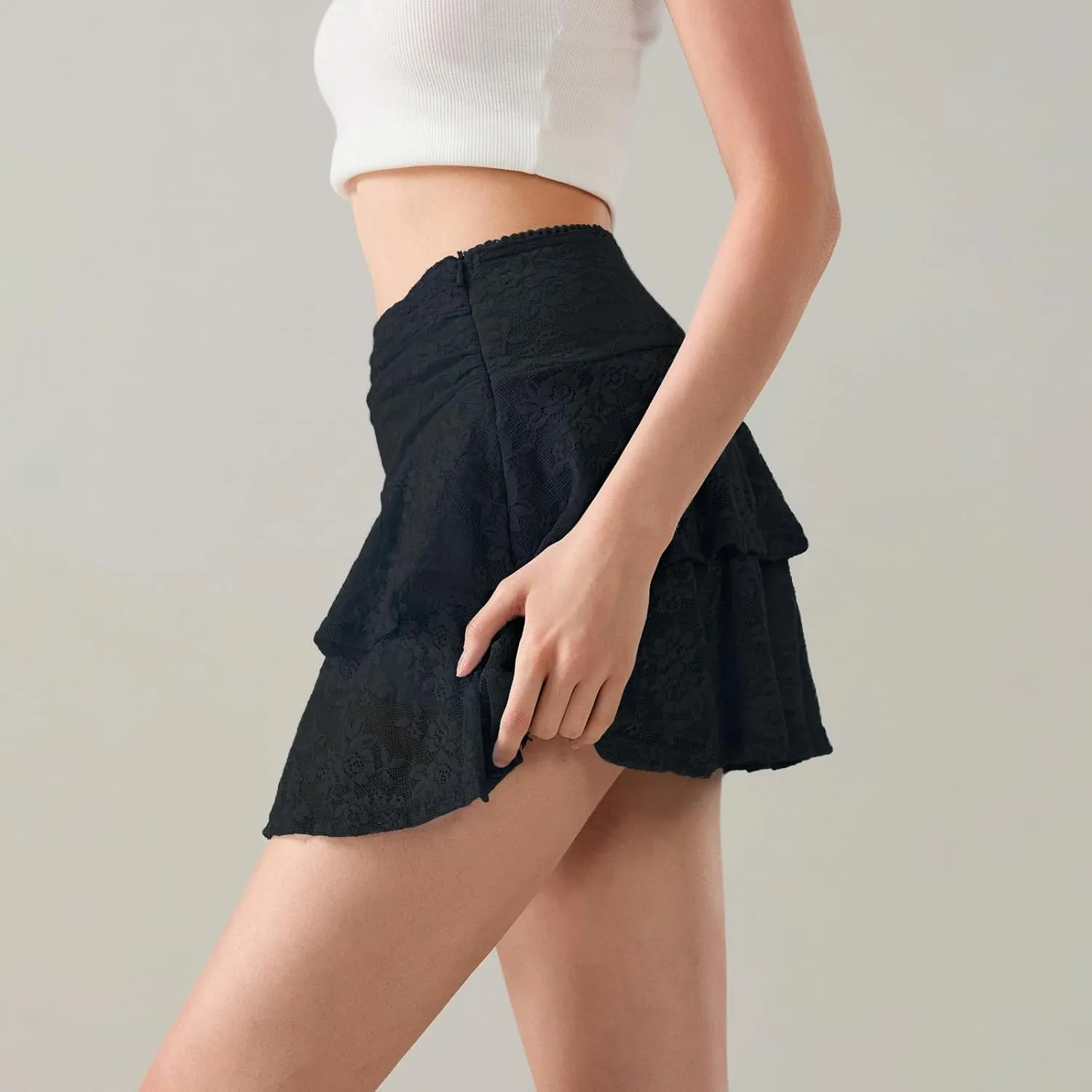 Women Floral Lace Ruffle Mini Skirt Y2K Fairy Layered Pleated Lace Skirt Low Rise Cute A-Line Flowy Short Skirt