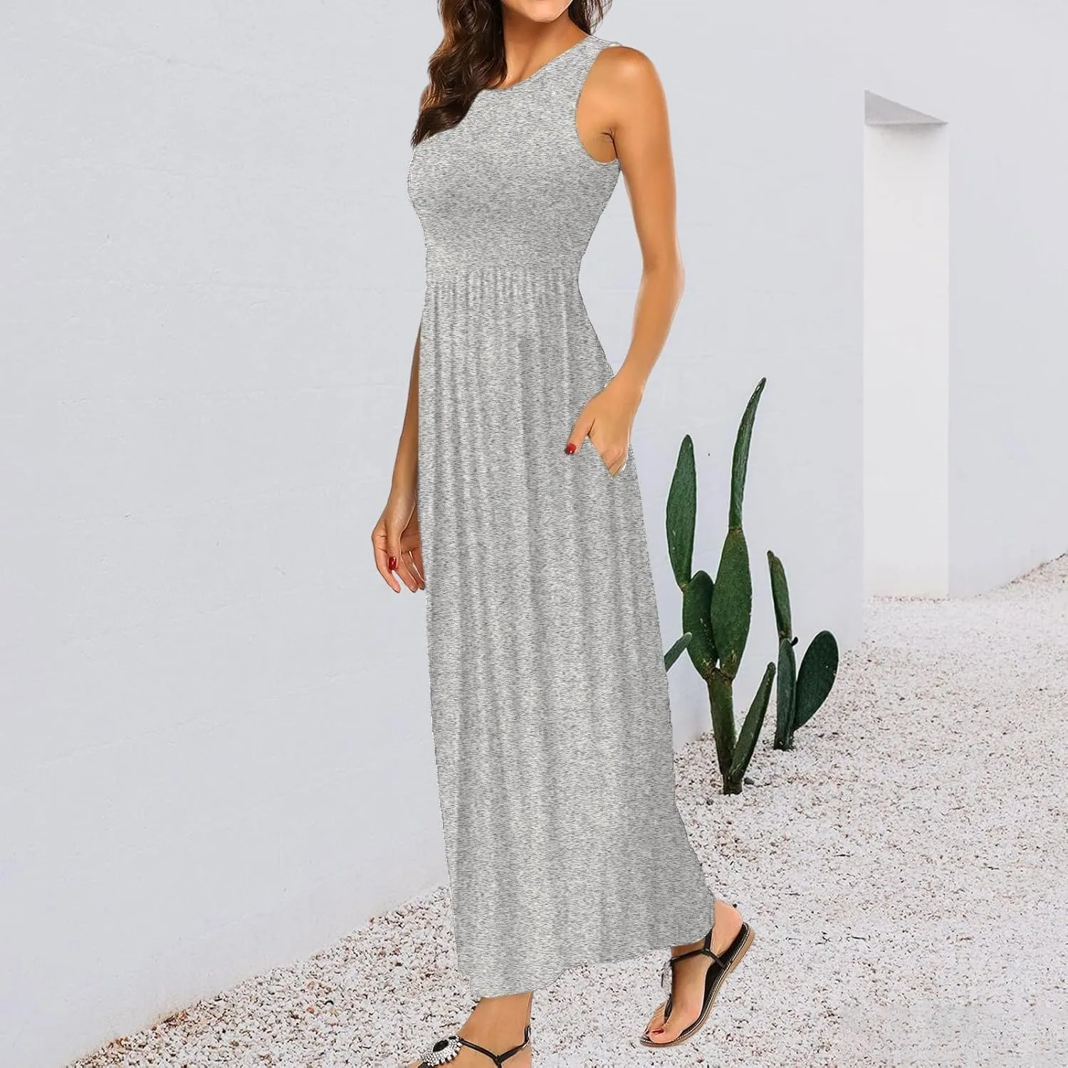 Women's Sleeveless Maxi Dress Patchwork Tank Top Flowy Dress Summer Pleated Long Sundress with Pockets