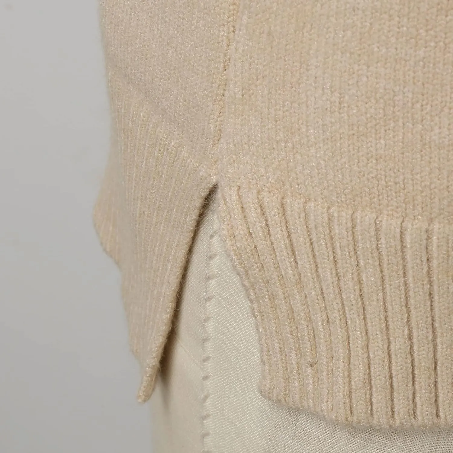 Womens V Neck Oversized Sweater Vest Oversized Sleeveless Cable Knitted Pullover Knit Vest Sweater