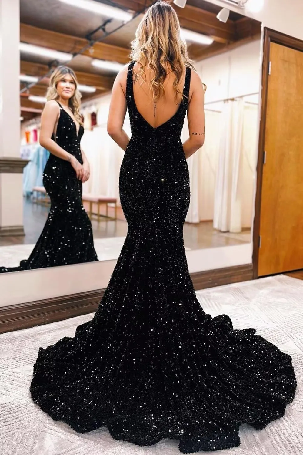 Xijun Women's Sparkly Sequin Prom Dresses Mermaid Long Open Back 2025 V Neck Formal Evening Party Gowns